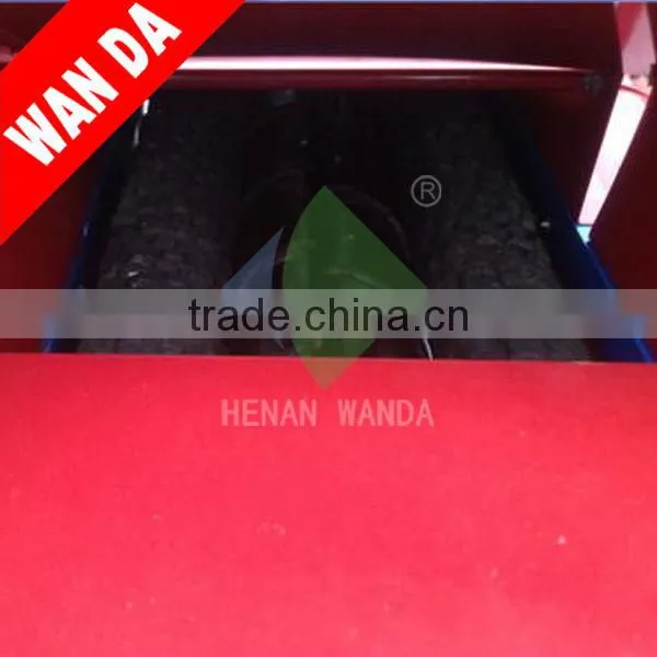Corn sheller with peeling function