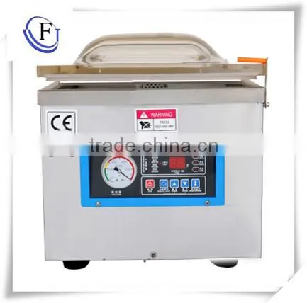 Single chamber vacuum machine for seafood