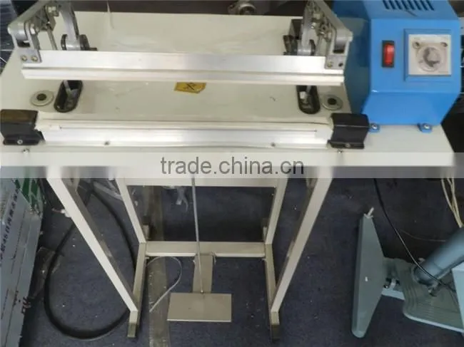 Plastic Film Bags Heat Sealing and Cutting Machine