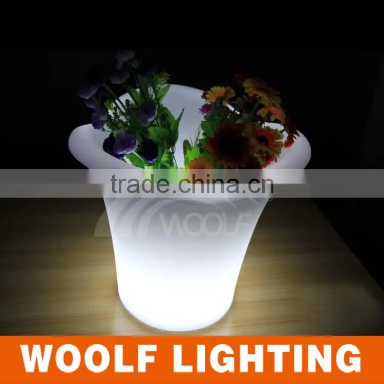 WOOLF led Colors Changing Rechargeable Bar Ice Bucket