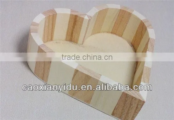 Heart Shaped Shape Gift Wooden Box For Party Decor