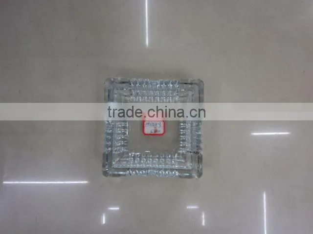 New design high-quality beautiful and durable colored square glass ashtray