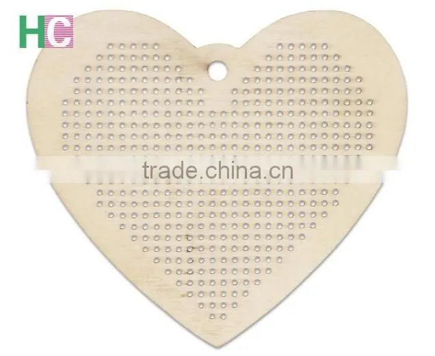2017 new product wooden cross-stitch key chain for DIY