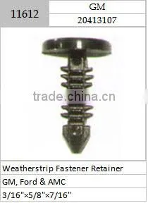 RADIATOR BAFFLE RETAINER GM:25603960