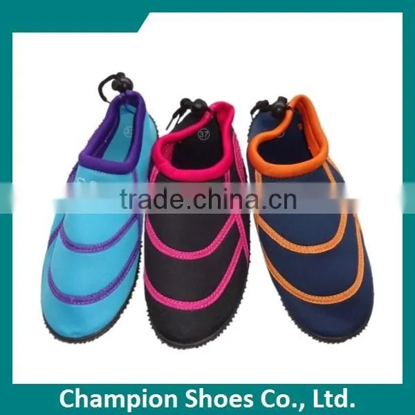 2016 popular aqua shoes aqua water shoes