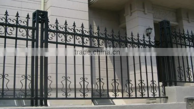 2015 Top-selling classical cast iron fencing for house