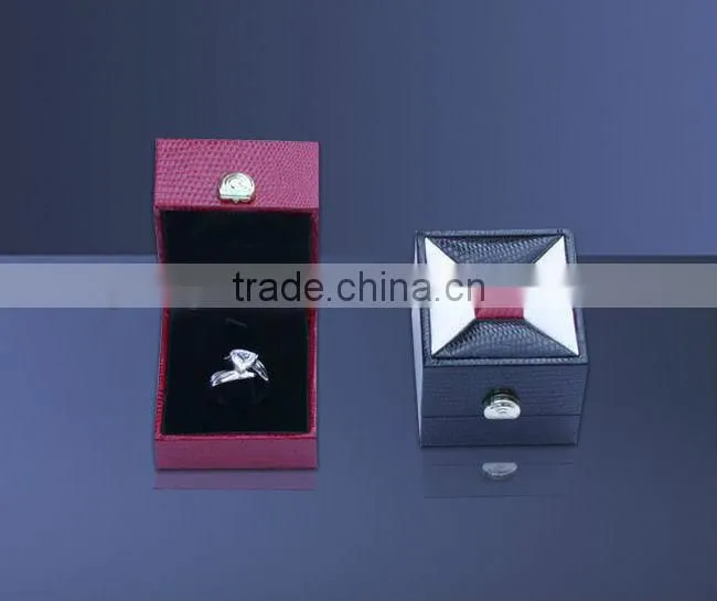 Professional custom handmade delicate and elegant design jewelry paper box for gift