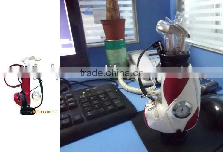 Office table Golf table pen container suits