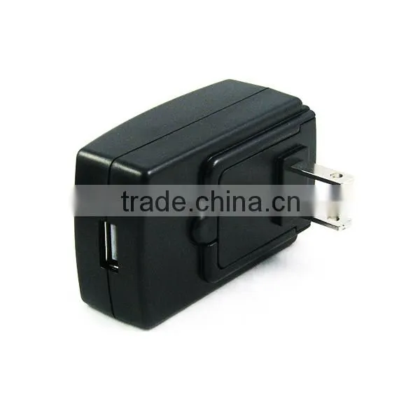 Multi- Use Plug Travel Charger 4 in 1 Multi-Use Plug Travel Charger