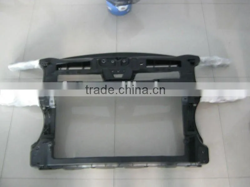 Touran plastic radiator support