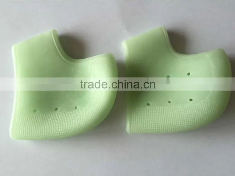 Gel spa heel protector socks silicone gel socks for foot care