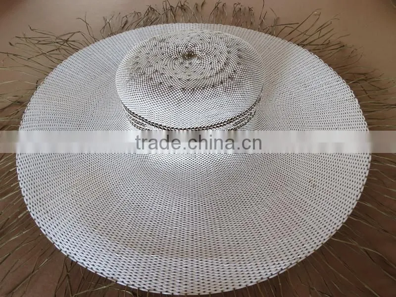 Paper straw hat