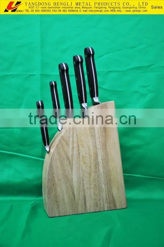 knife set with wooden block