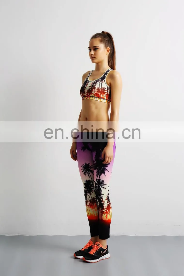 Wholesale New Style Custom Printing Sublimation 4 Needles 6 Thread Women Yoga Set