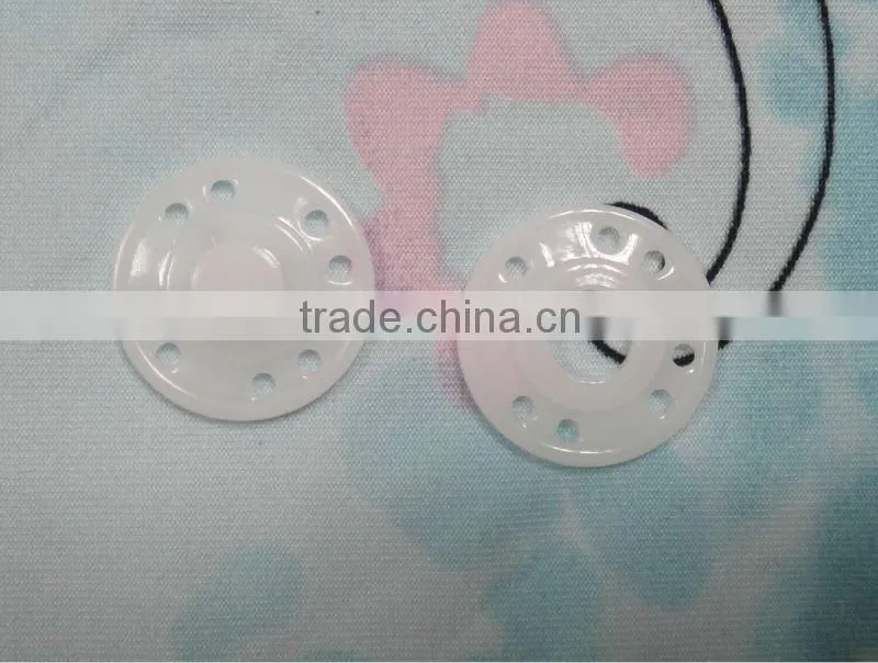 Round Plastic White Snap Button