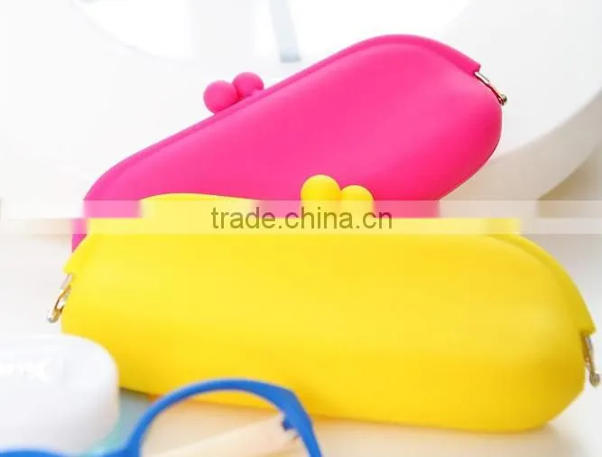 2015 Hot selling Silicone kids glasses case/glasses case for men/mens glasses case