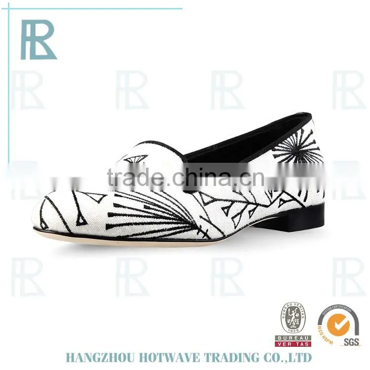 Soft Comfort Latest Cheap Price Plastic Flat Shoes