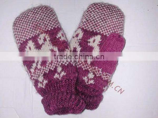 knitting glove