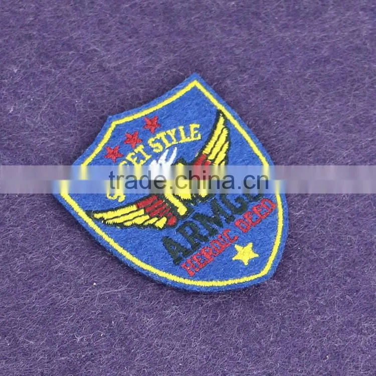 Iron-on embroidered patch,customized self-adhesive embroidery patch