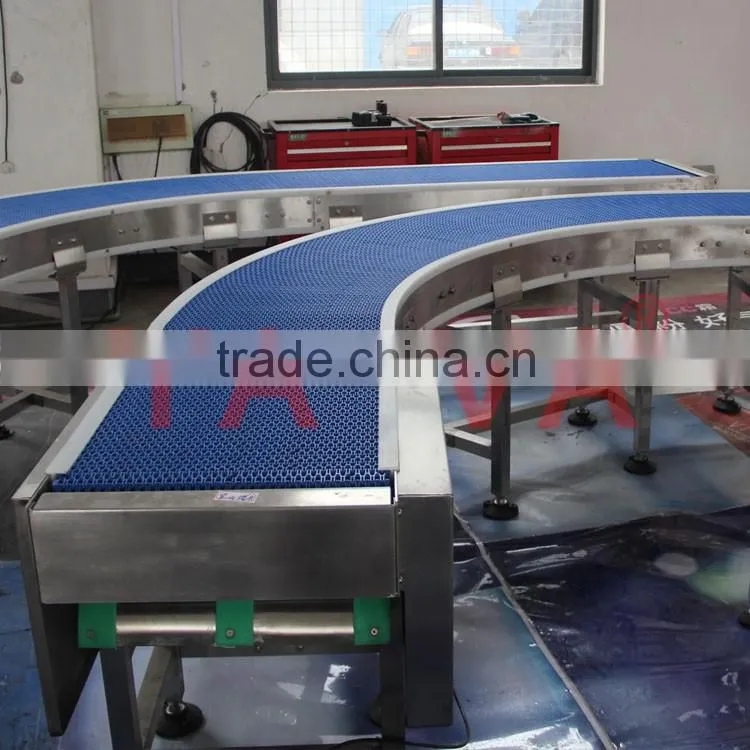 Customized plastic blue color 90 degree curve belt conveyor