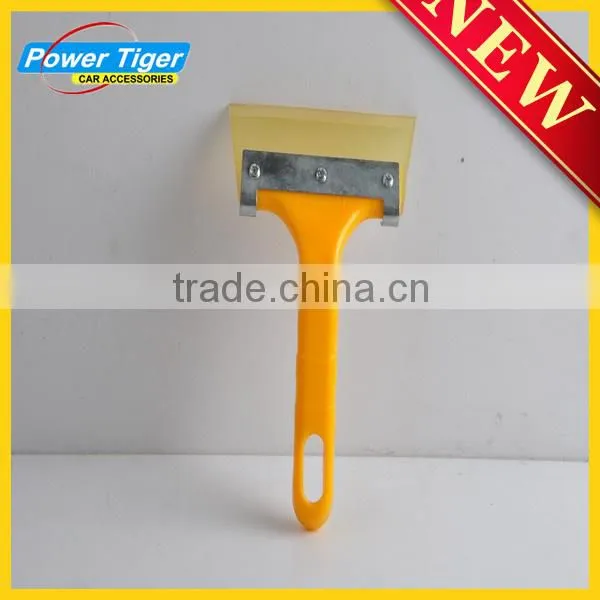 Hot sales Cowhellsn Car Snow Shovel
