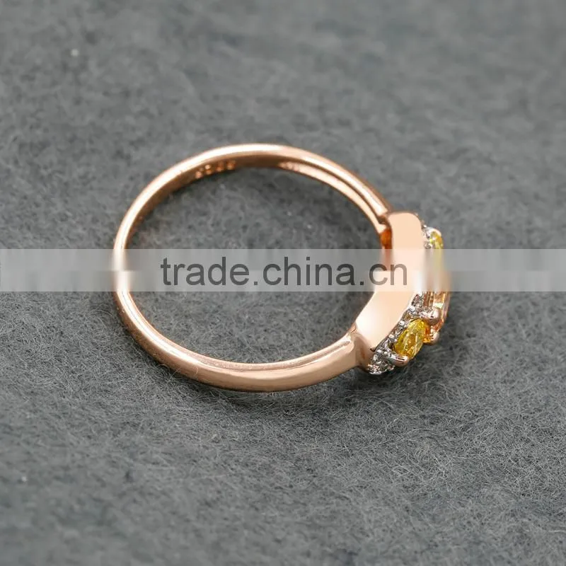 14K Gold Vermeil Sterling Silver Two Tone Plating Daisy Flower Ring