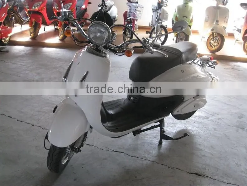 Wholesale suitable price powerful adult gas vespa 150cc scooters