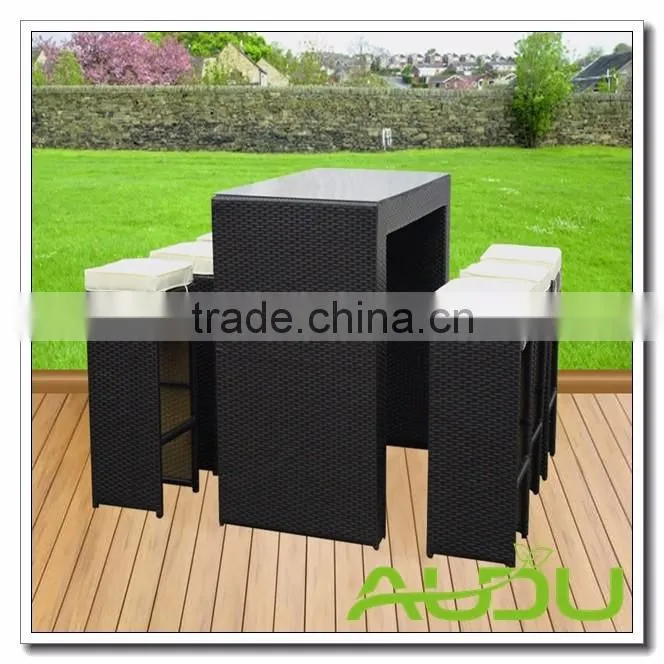 Audu High Back Bar Stool Set Outdoor Rattan Bar Stool Set in Brown