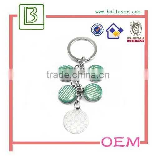 personalized metal keychain with round charm tag