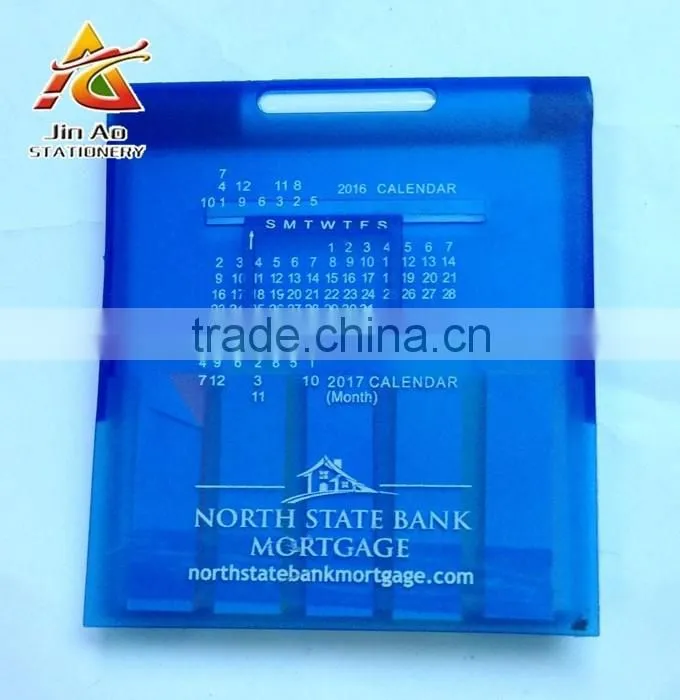 Customized memo block with holder