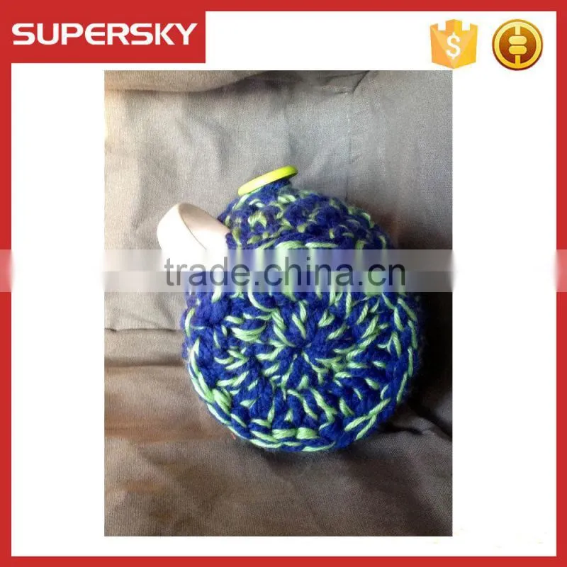 V-65 Blue and green crochet knit sleeve warmer cup mug sweater with greeen button
