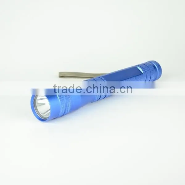 Long Distance High Brightness Aluminum LED Flashlight