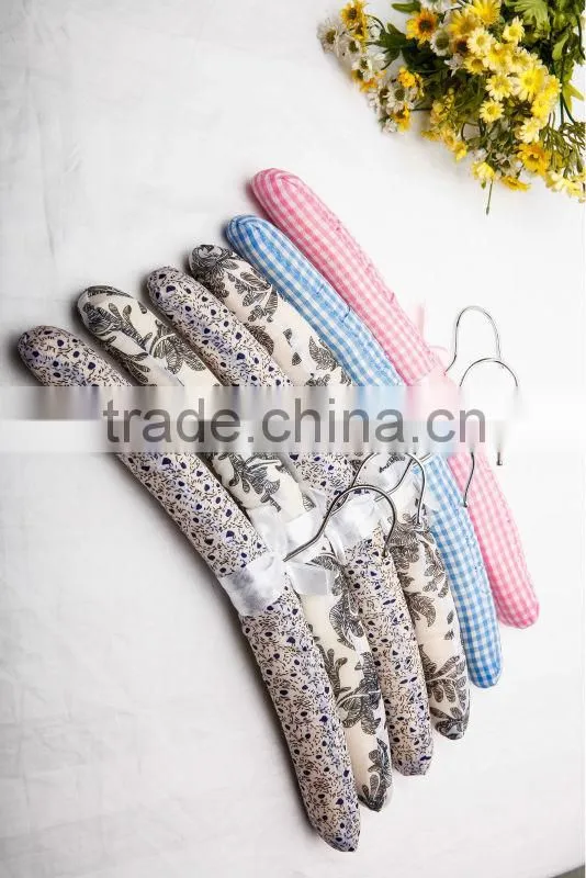 GRAMENT SATIN CLOTH HANGER ASDS04