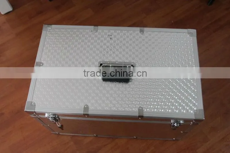 Top quality tattoo removal laser 532mn/1064mn/1320nm CE approved machine/OEM ODM