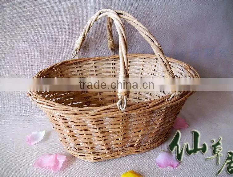 flexible handle wicker basket with liner