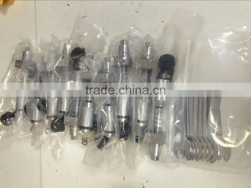 Anti Rattle Hitch Lock