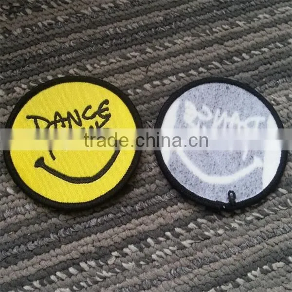 2016 china high quality fancy custom large embroidered patch