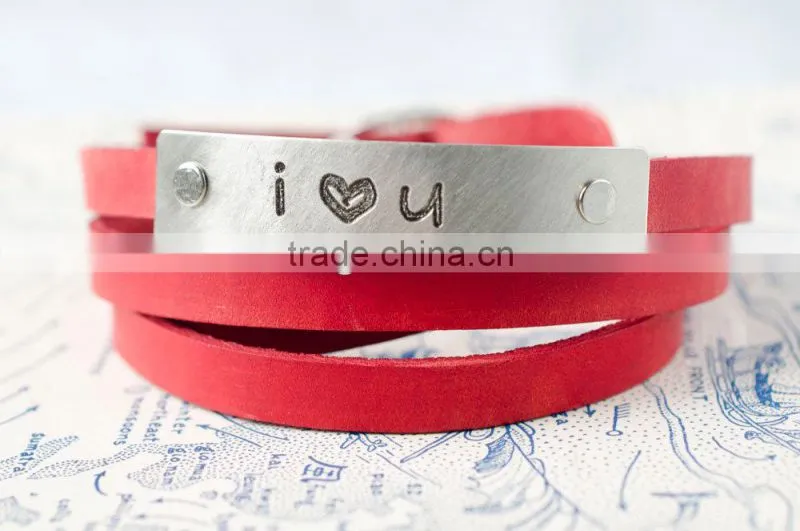 personalized inspired words engraved leather bracelet, custom logo hand-stamped leather bracelet, adjustable leather bracelet