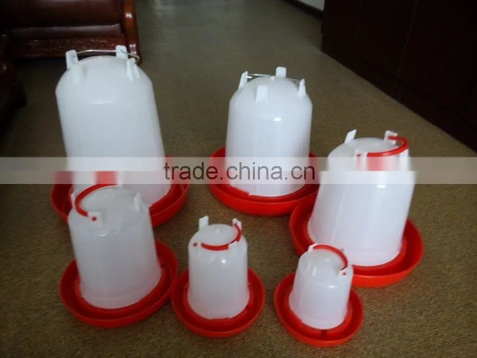 poultry plastic feeders and drinkers