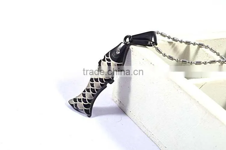 Charm black fish china supplier customized logo man pendant