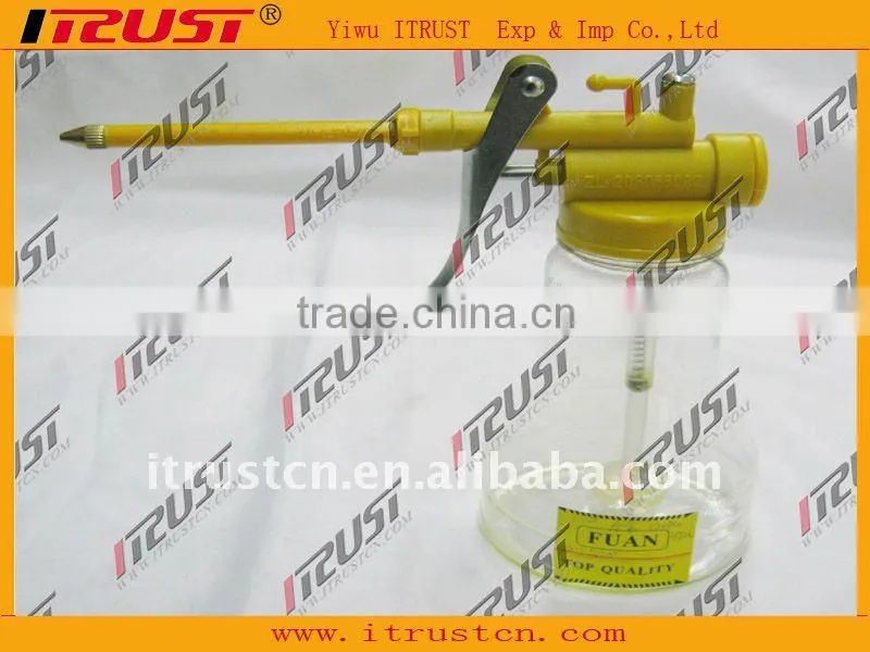 transparent oil pot with capacity of 250 ml