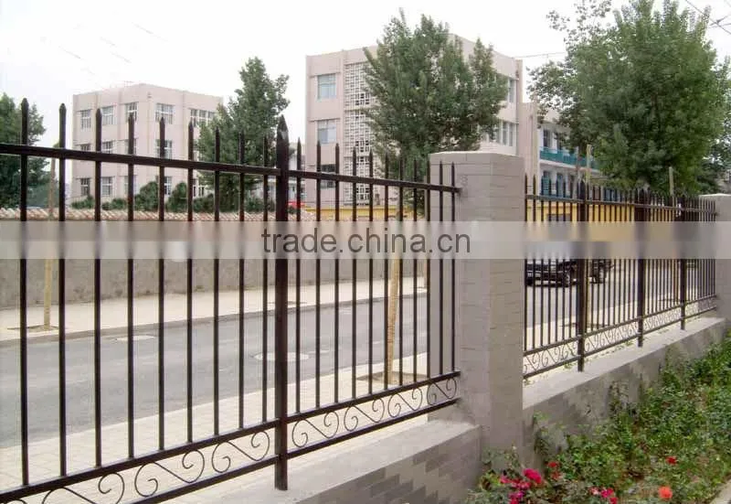 2014 Top-selling garden security wrought iron fence