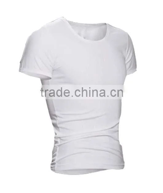 Basic Mens T-shirt / Top