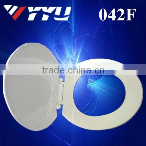 042F round shape plastic fancy toilet seat cover