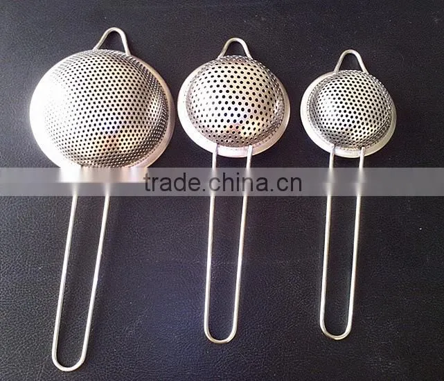Highly polished satin-finished 18/10 stainless steel kitchen Utensils Skimmer Integrated hanging loop S63