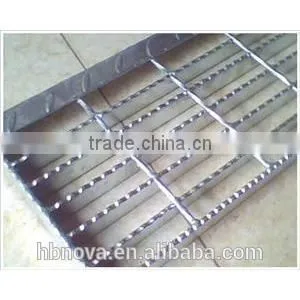 Factory price anti - slip serrated steel grating