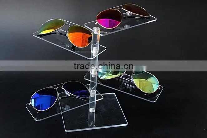 Elegant Transparent Acrylic Sun Glasses Display Stand