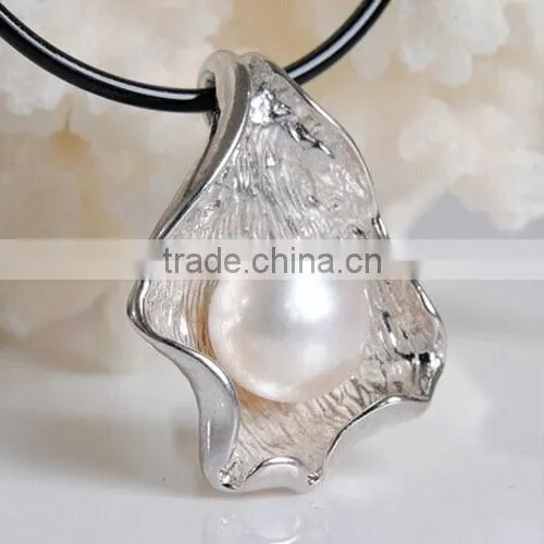 8-9mm freshwater pearl pendent