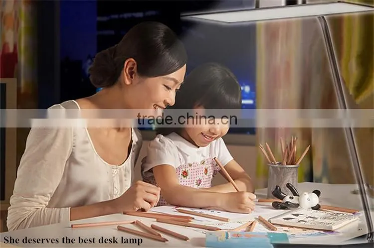 LG Warm Color SKY oled eye protection lamp