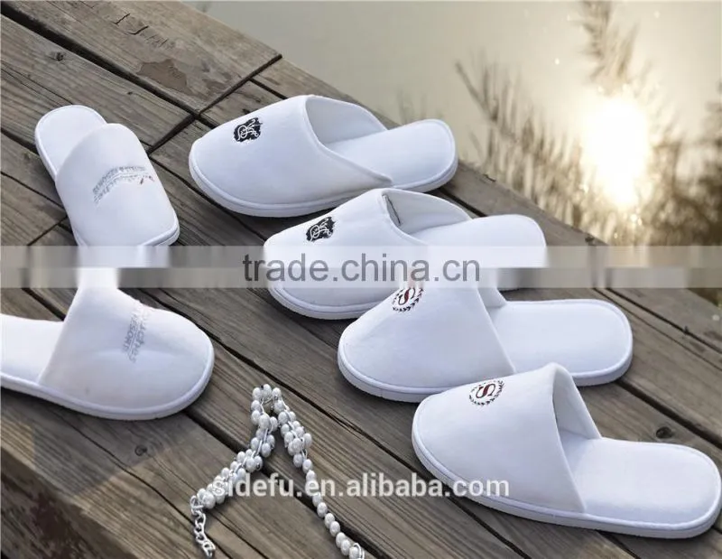 Custom Wholesale Disposable Velvet Hotel Slippers